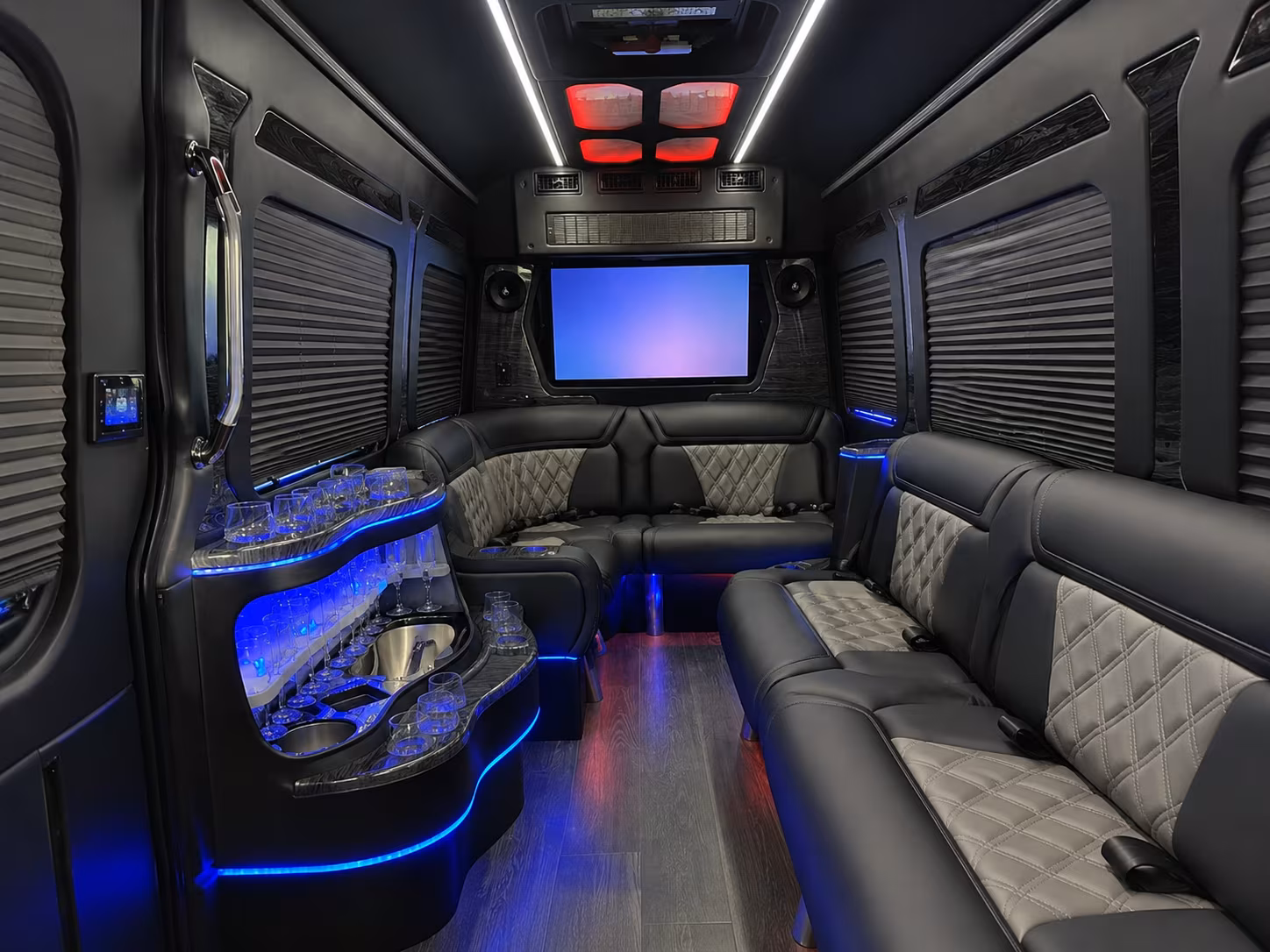 kirkland airport transportation onboard seating