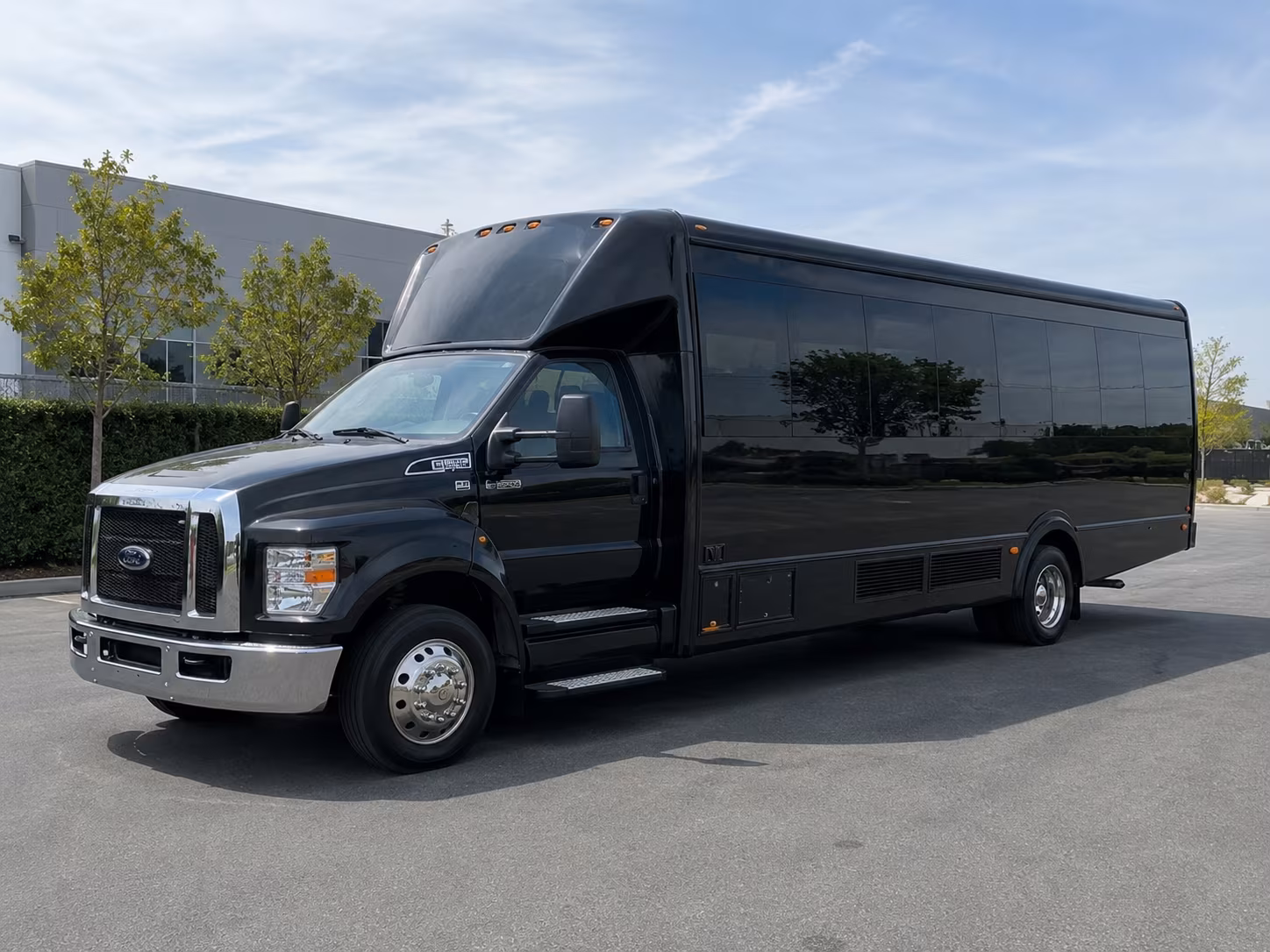 kirkland party bus