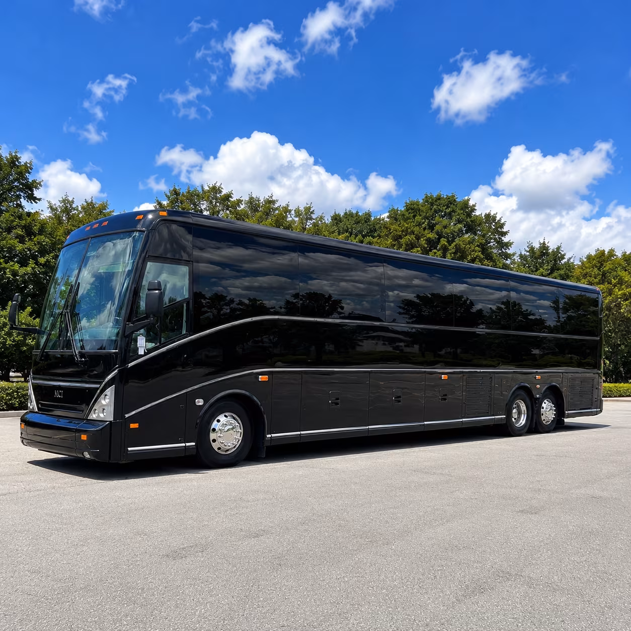 military shuttle buses connecting kirkland to joint base lewis mcchord