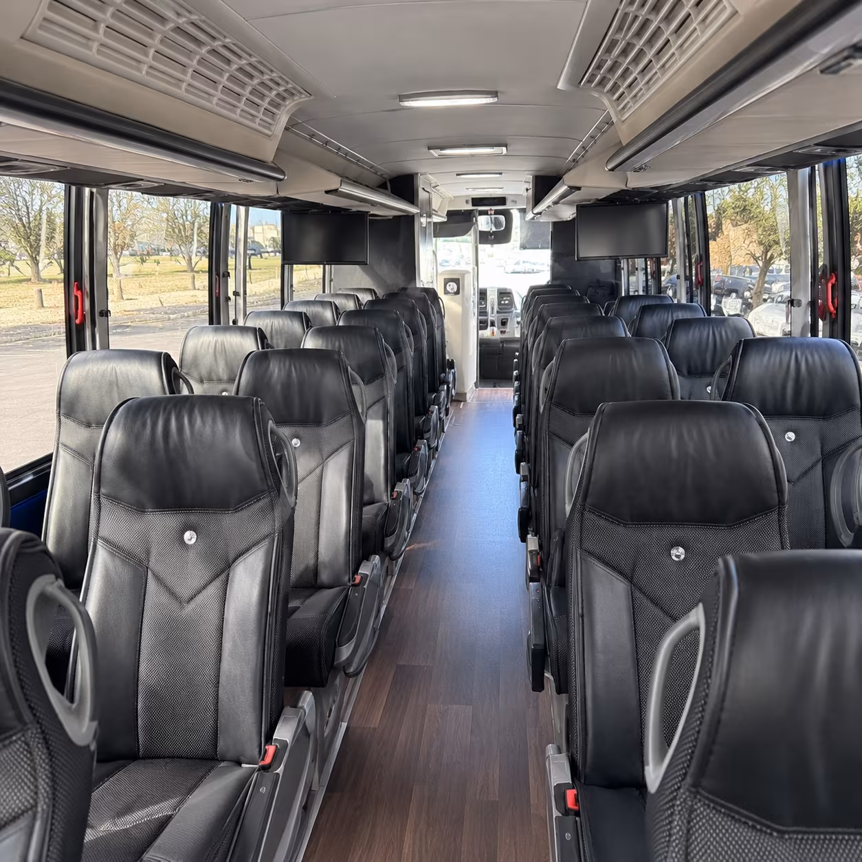 multi day government military charter bus packages in kirkland