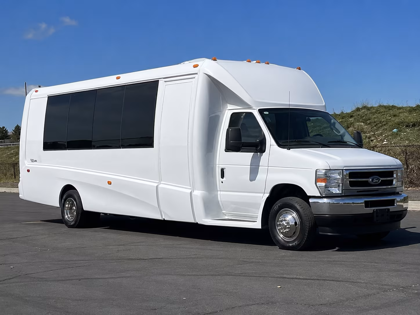 party buses to climate pledge arena concerts in seattle